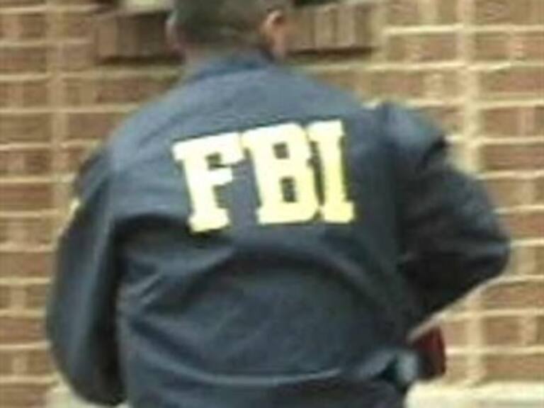 Investiga FBI a agente federal por pornografía infantil