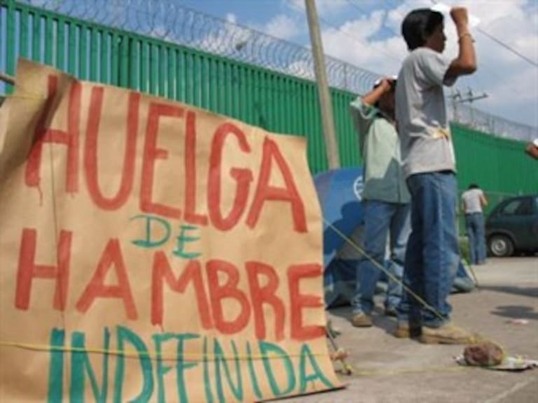 Inician 33 mujeres huelga de hambre en mina del sur de Chile