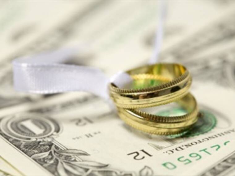 Matrimonios arreglados. Jean Piña desde Londres