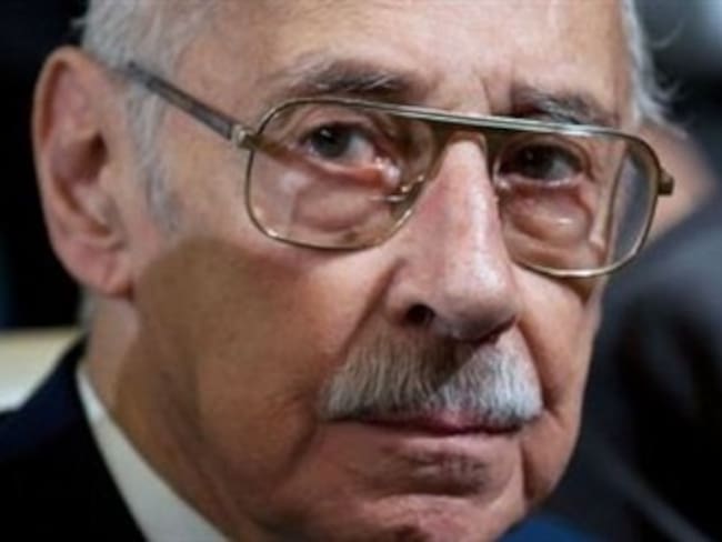 Reinician juicio contra Videla y Bignone por robo de bebés