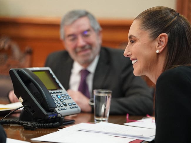 Sheinbaum reitera que no habló con Trump sobre envío de petróleo a Cuba