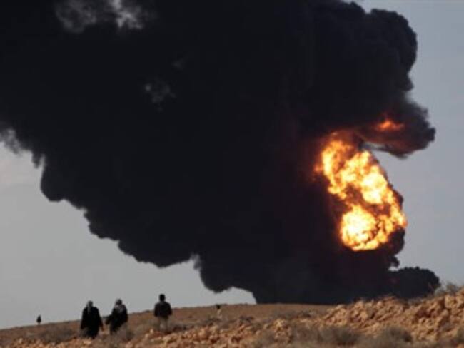 Niega OTAN haber incendiado campo petrolero de Sarir