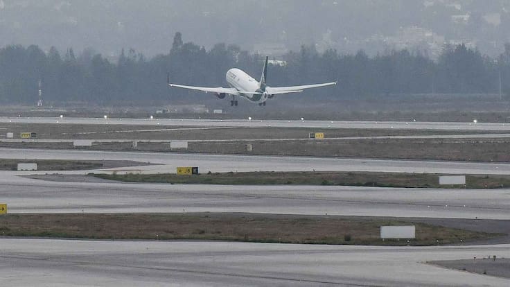 Primer vuelo de Mexicana de Aviación no llegó a Tulum