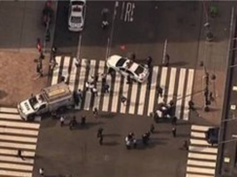Deja 2 muertos y 10 heridos tiroteo a las afueras del Empire State
