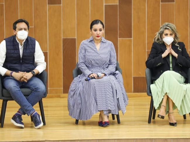 La suspensión del cargo, excesiva, considera Sandra Cuevas