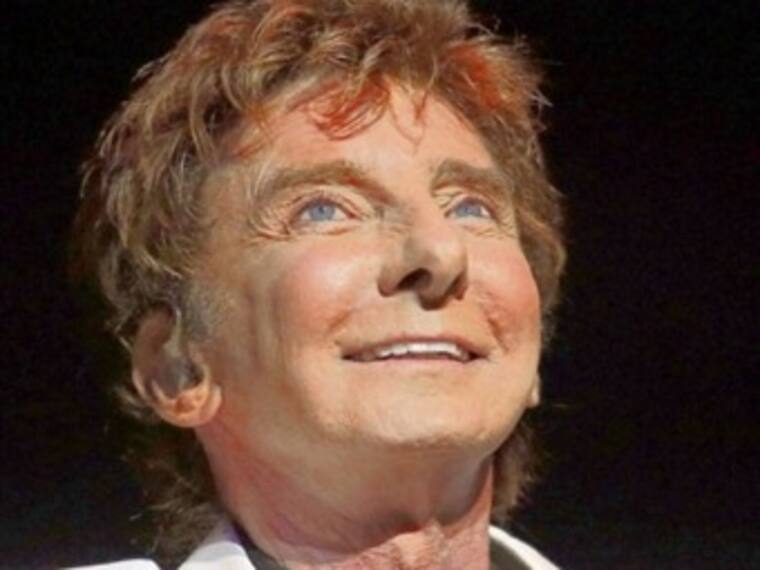 'La Reata' felicita al cantante estadounidense, Barry Manilow