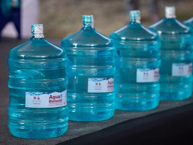 Colonias en CDMX donde ya puedes adquirir agua del Bienestar con garrafones a 5 pesos