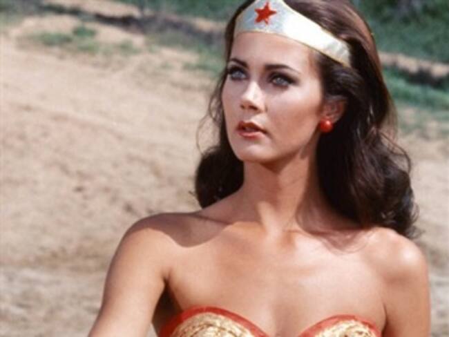 ‘La Reata’ felicita a la actriz estadounidense, Lynda Carter