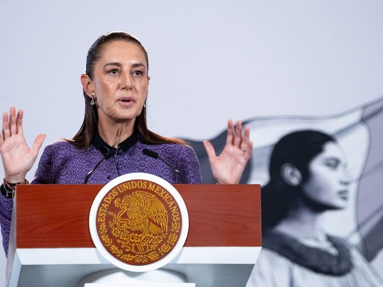 La Presidenta Sheinbaum asegura que Jasmine Bugarín deberá renunciar a doble nacionalidad para competir en Nayarit. FOTO: CAMILA AYALA BENABIB/CUARTOSCURO.COM