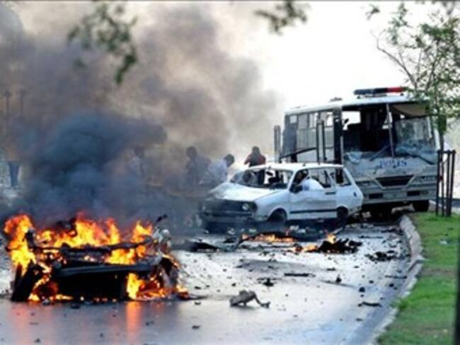 Deja 5 muertos explosión de coche bomba en aeropuerto de Mogadiscio