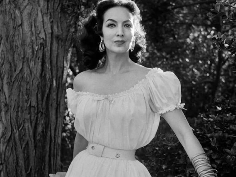 Aniversario luctuoso y cumpleaños de María Félix