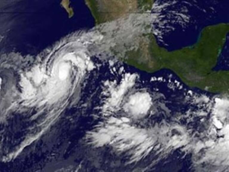 Mantienen alerta Naranja por Jova en Colima y Jalisco