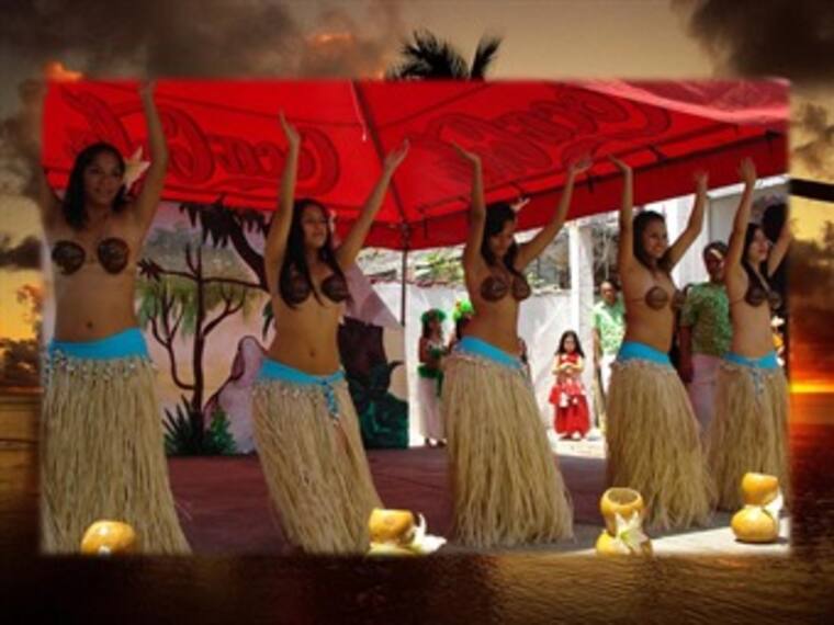 'Mauna Loa' Academia de Danzas Polinesias. Paul Tavai-Latta y Mariana Vergara, organizadora