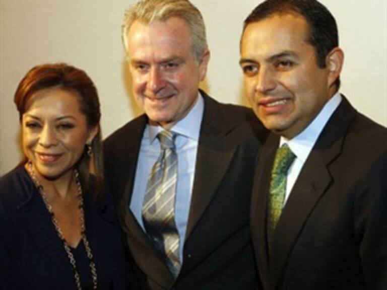 Polemizan Vázquez Mota y Cordero