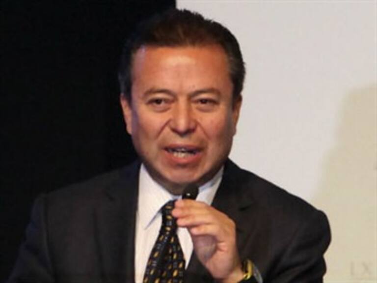 Pide PRI que a Elba Esther ‘no le quiten ni le pongan cargos’