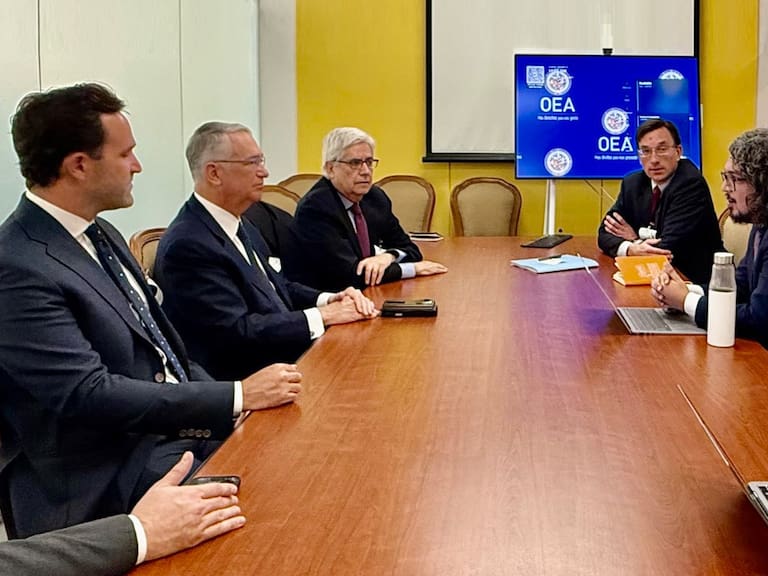 En su visita a la OEA, el empresario afirmó que “En México se está intentando imponer el miedo como método de control”.