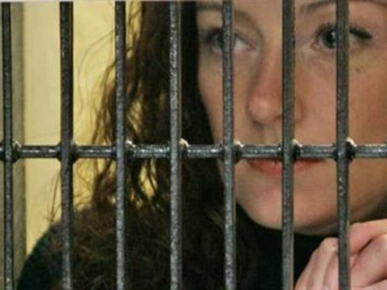 Se reúnen padres de Florence Cassez con presidente Sarkozy