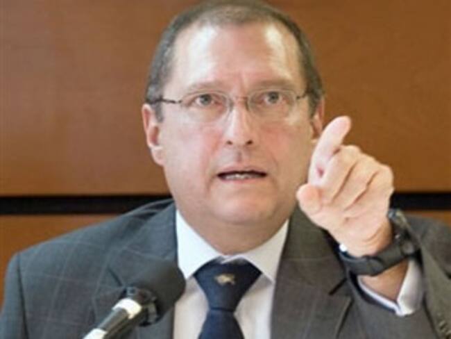 Pérez Motta, en desacuerdo con expulsión del caso Telcel
