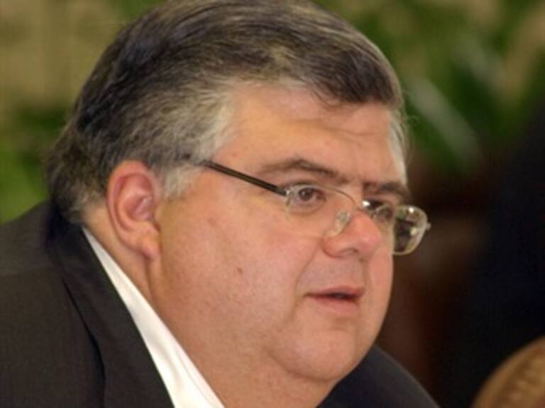 Definitivo el impuesto al consumo, advierte Carstens