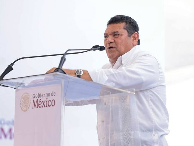 Javier May, gobernador de Tabasco, fue hospitalizado por dolor abdominal
