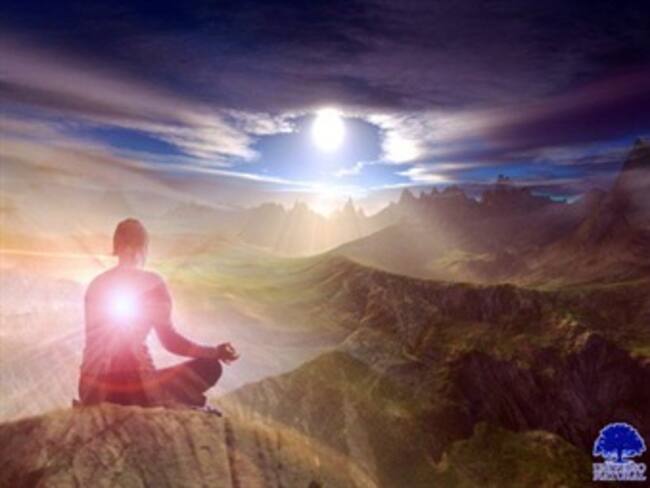 Meditación por el amor universal.'Y tu qué plan con Yoga' con Enrique Cervantes