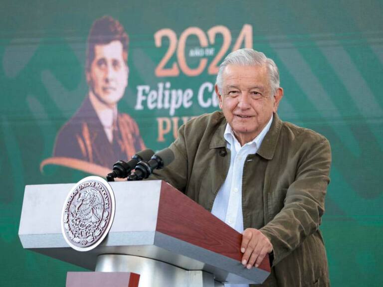 Desde Guerrero, el presidente no negó la posibilidad de pedir cuentas a la ex directora de Notimex, Sanjuana Martínez sobre presunto desvío de recursos a la campaña de Claudia Sheinbaum