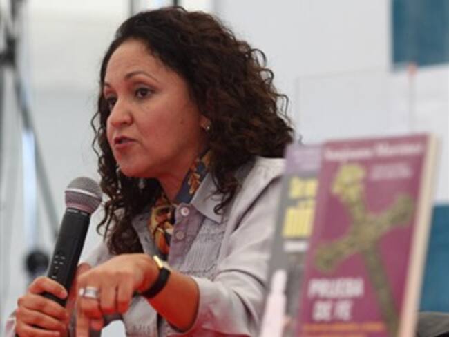 Detienen a la periodista Sanjuana Martínez