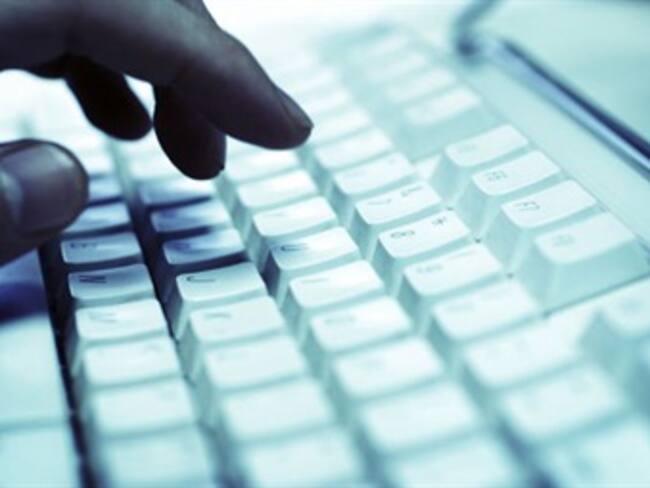 Arrestan en Reino Unido a cinco sospechosos de ataques cibernéticos