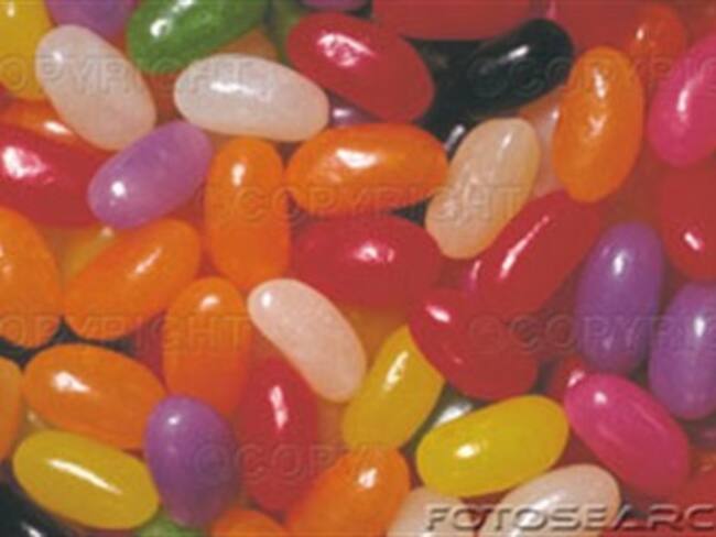 Gana mujer 25 mil dólares contando ‘gomitas’