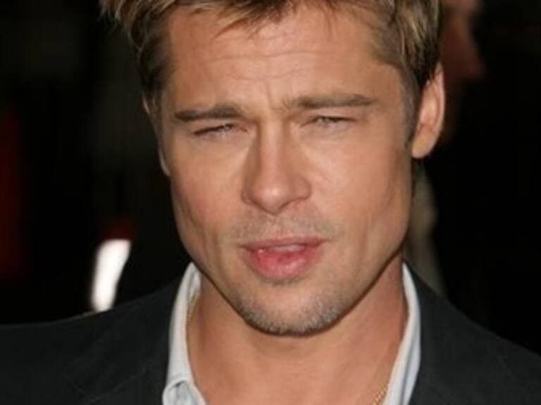Admite Brad Pitt que tuvo que huir de Hollywood para dejar las drogas