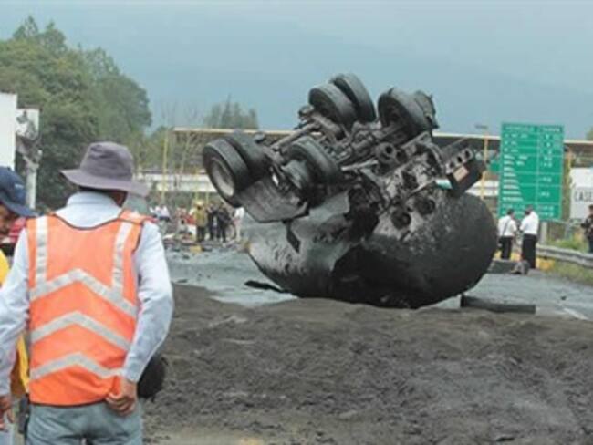 Consignan a chofer de pipa que mato a siete maestros en Michoacán