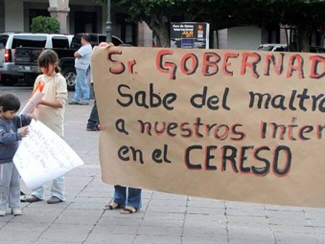 Investigan golpes e intento de suicidio en penal de Querétaro