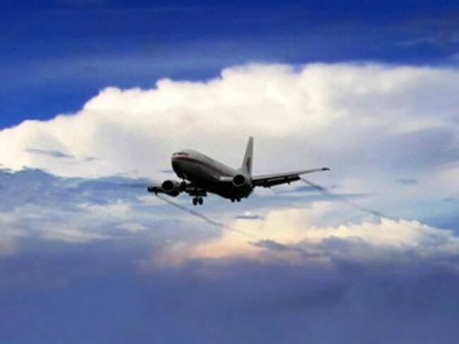 Asegura Ucrania que avión malayo fue derribado por separatistas