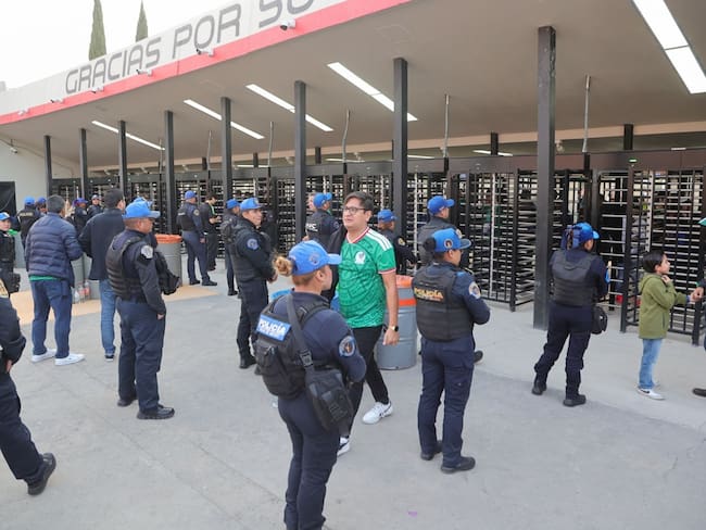 Activa SSC operativo por el partido América-Monterrey con despliegue de mil 601 policías