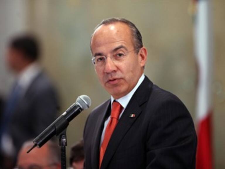 Recibirá Calderón premio en Washington