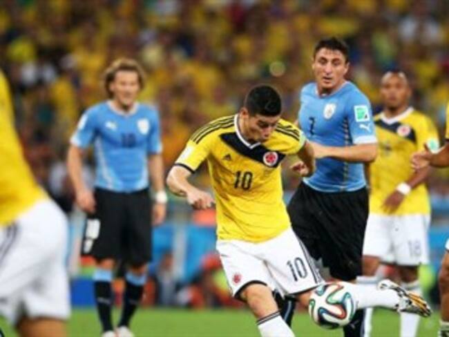 James está entre el futbol inglés y español