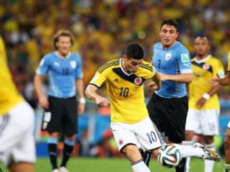 James está entre el futbol inglés y español