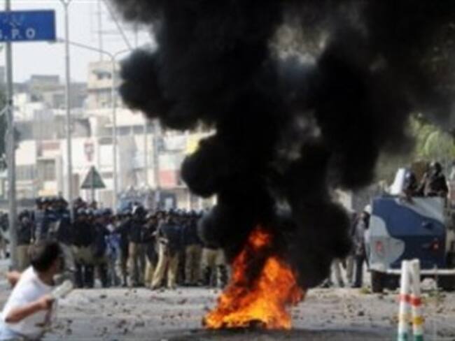 Deja 18 muertos ola de violencia en Karachi