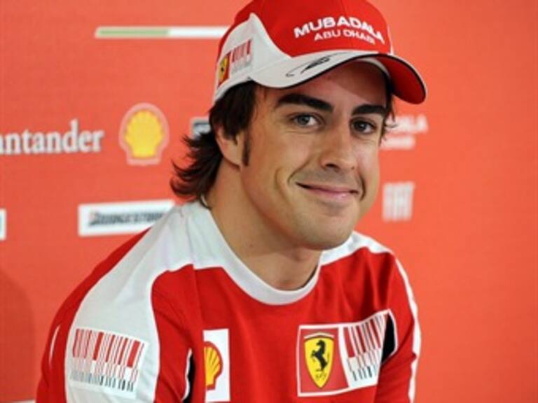 Alonso supera a Hamilton en ensayos libres de Mónaco
