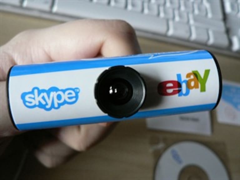 EBay vende participación en Skype