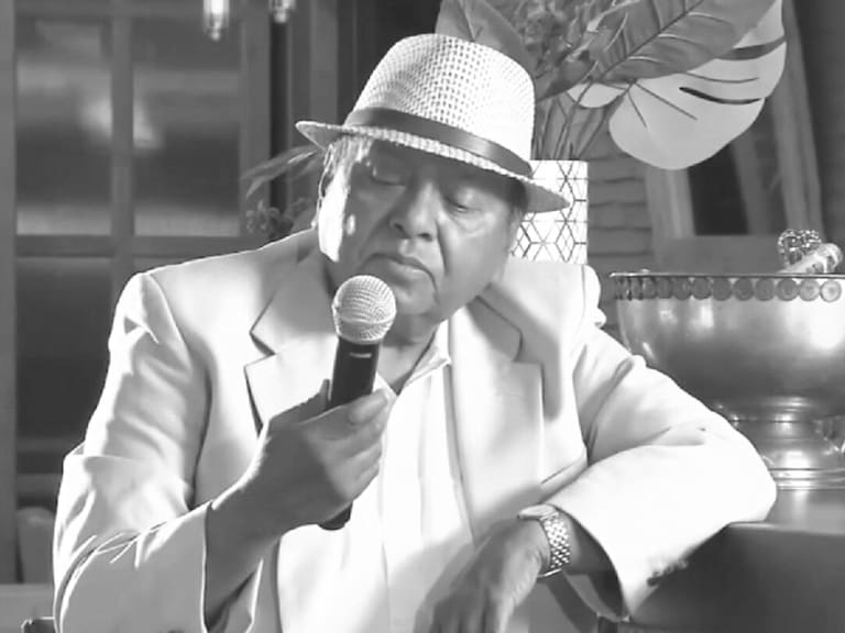 Sonora Dinamita Toño Peregrino