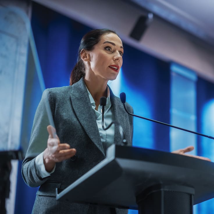 Crean red latinoamericana para impulsar la participación política de las mujeres