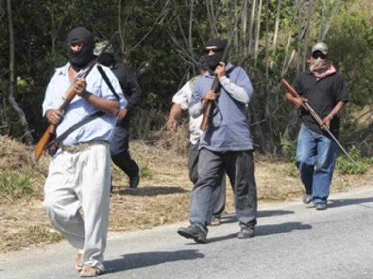 Respalda alcalde de Coyuca legalización de policía comunitaria en Guerrero