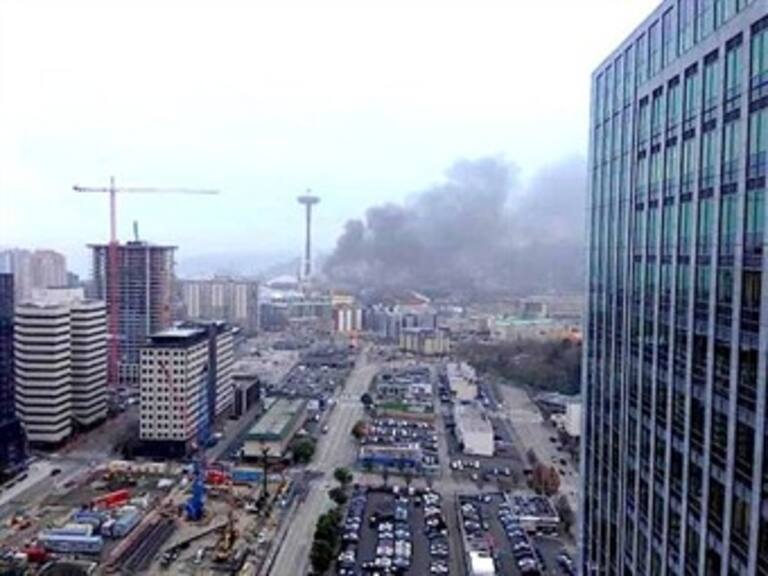 Cae helicóptero en Seattle