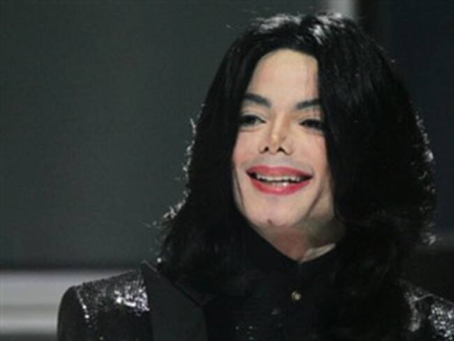 Anuncian estrellas que acudirán a servicio fúnebre de Jackson