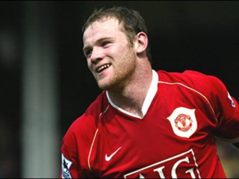 Firma Rooney nuevo contrato con el Manchester