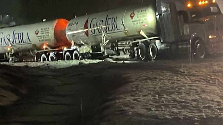 Autopista México-Pachuca: Granizada colapsa la carretera pasando la caseta de cobro Ecatepec