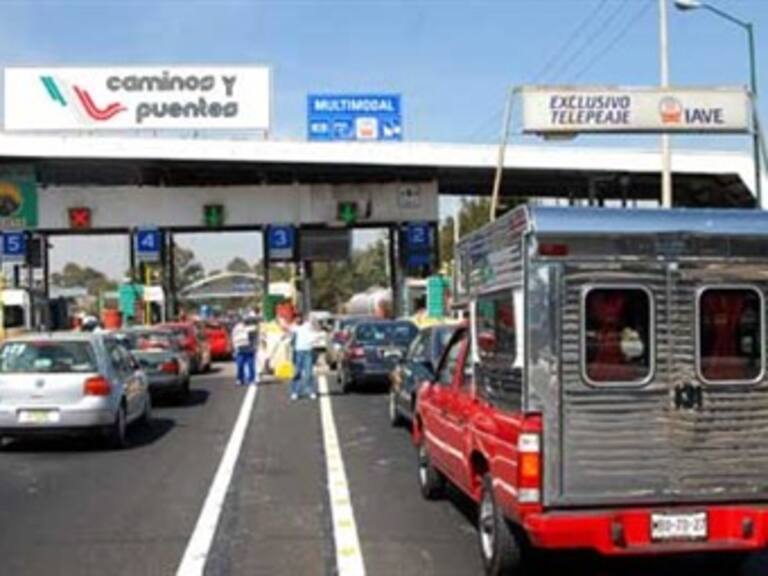 Registra México-Cuernavaca el mayor aforo vehicular