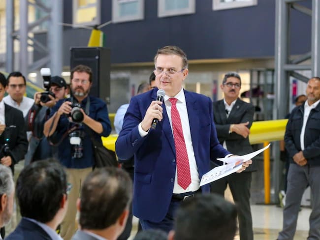 México negocia con EU bajar aranceles a autos y acero: Marcelo Ebrard