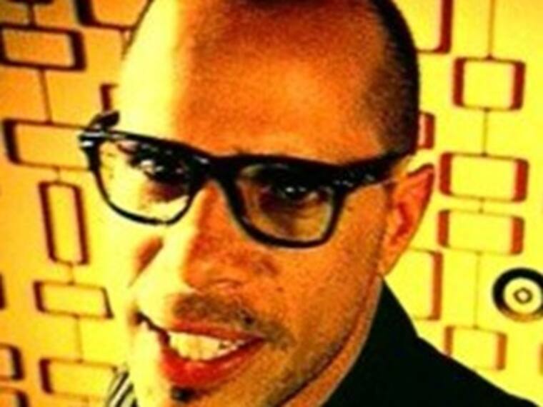 Algo Especial, Javier García. Cd. 13. 2005